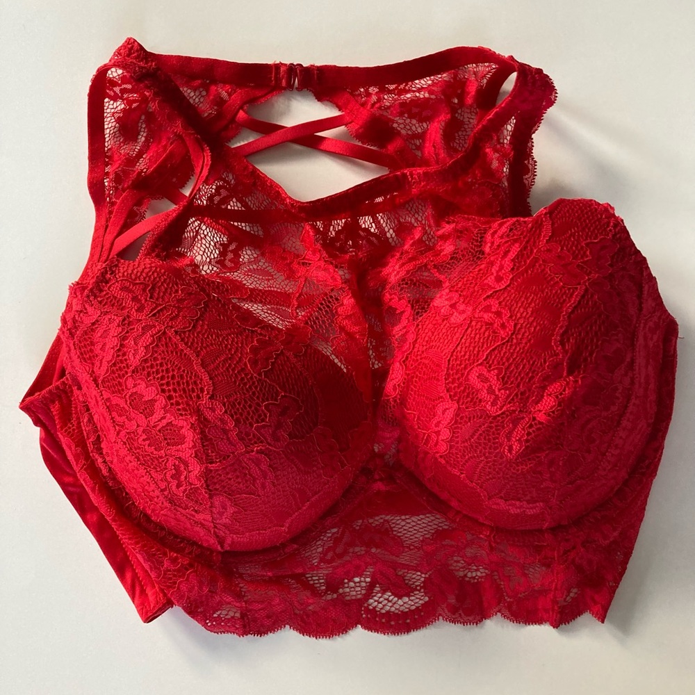 La Senza Red Specialty Bra NWT
